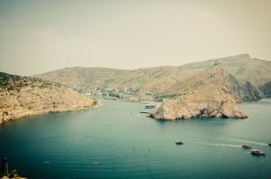 picturesque-view-of-a-sea-gulf